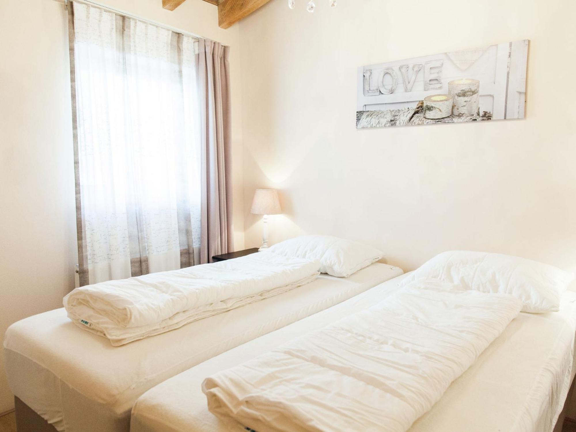 Beautiful Holidayhome With Sauna And Terrace Harscheid ภายนอก รูปภาพ