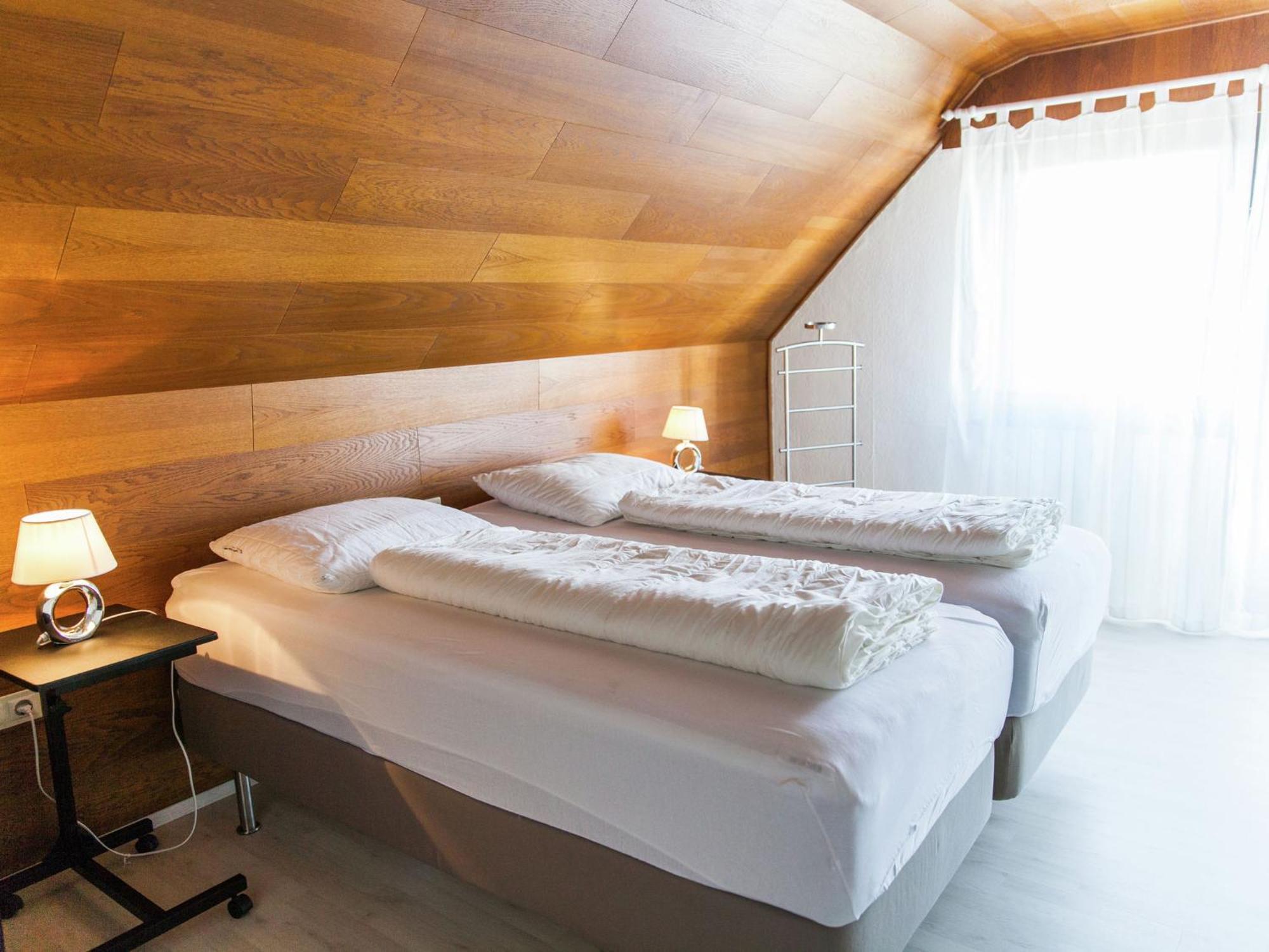 Beautiful Holidayhome With Sauna And Terrace Harscheid ภายนอก รูปภาพ