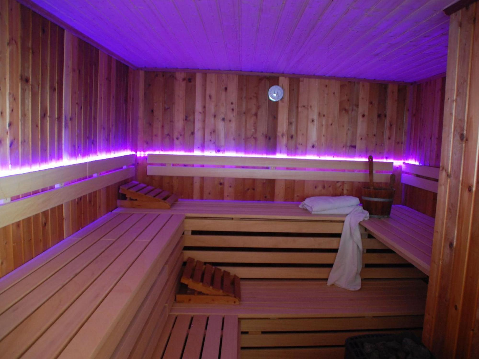 Beautiful Holidayhome With Sauna And Terrace Harscheid ภายนอก รูปภาพ