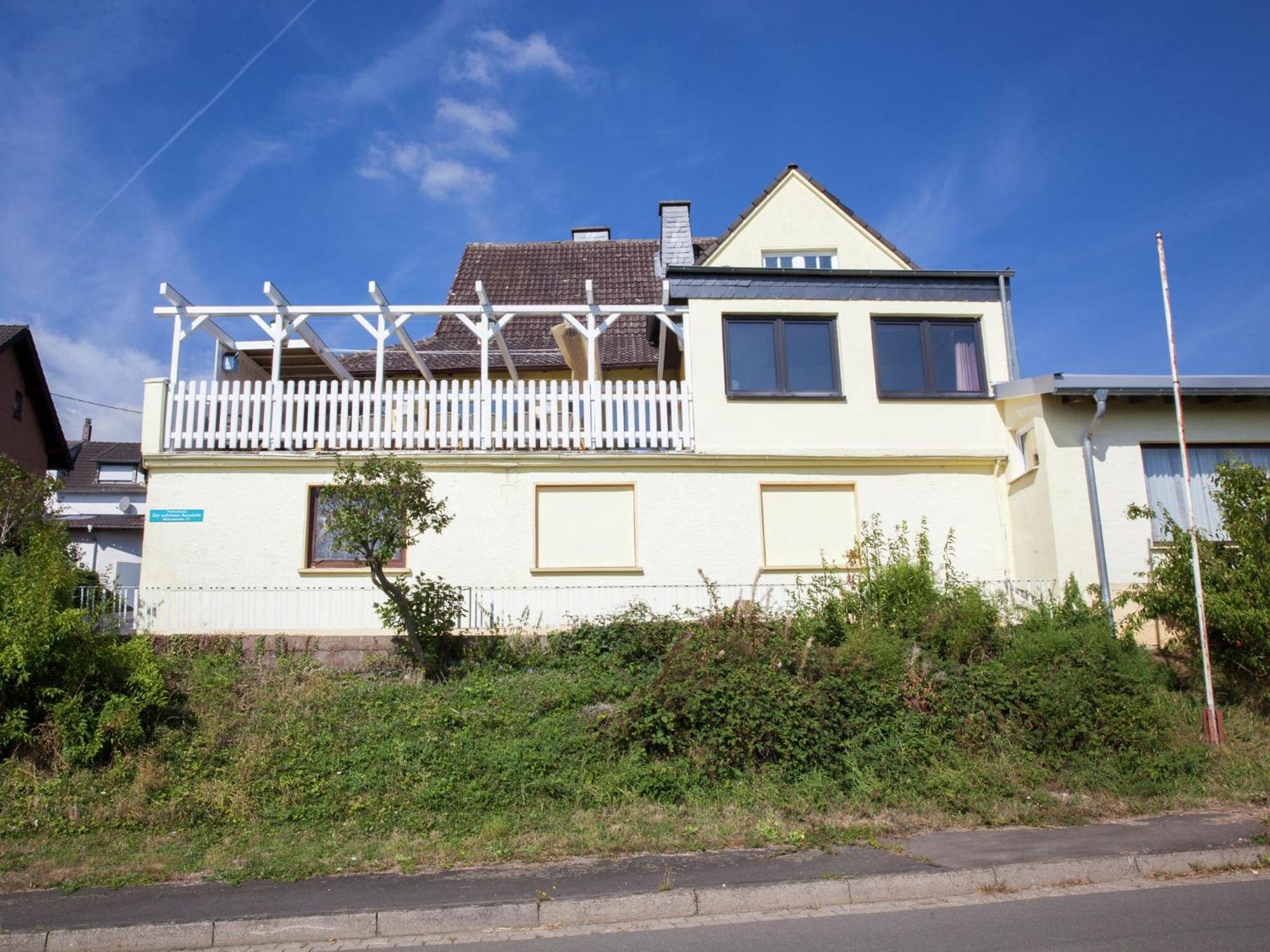 Beautiful Holidayhome With Sauna And Terrace Harscheid ภายนอก รูปภาพ